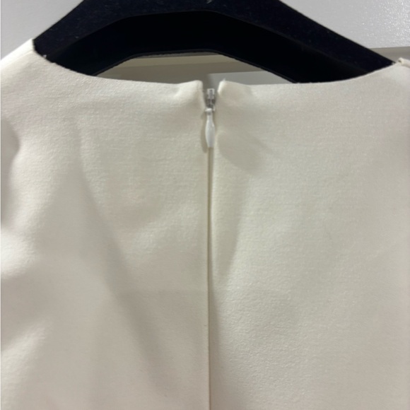 Solace London Ivory V-Neck floor-length Dress- 8 - Picture 6 of 9